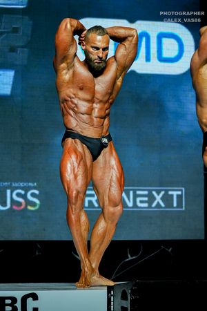 CLASSIC PHYSIQUE +178